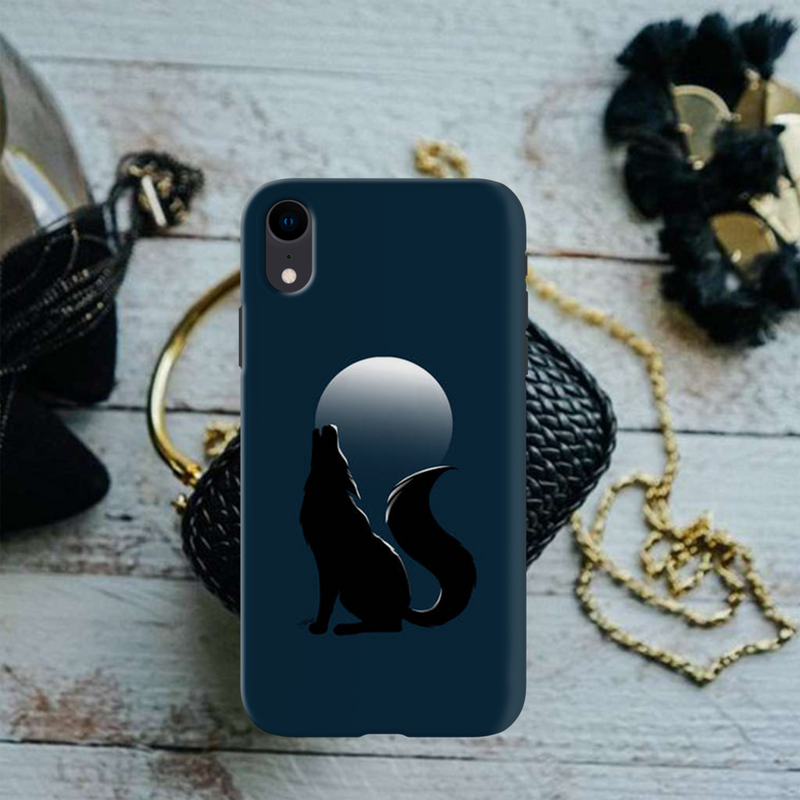 Wolf howling Printed Slim Cases and Cover for iPhone XR